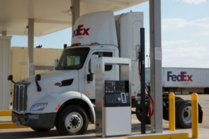 FedEx Invests in CNG Fueling At Oklahoma City Service Center
