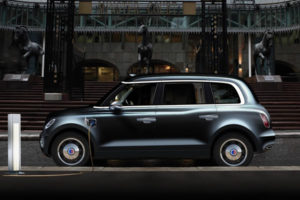 Electric Taxis Charge to London’s Financial District