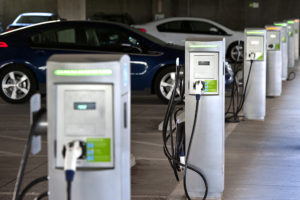 Plug-In Electric Vehicle Sales Expected to Rise 50%