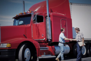 Trucking Group Commits to Address Driver Shortages