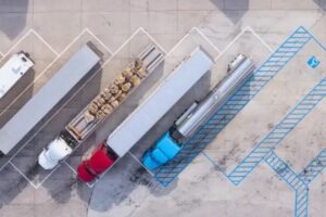 Alliant Insurance Services Launches Trucking Excess Program for Middle Market Alliant Insurance Services Launches Trucking Excess Program for Middle Market