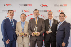 Ryder Honors Top-Performing Mexican Trucking Companies