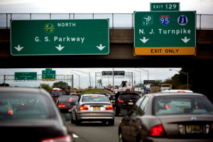 Study finds U.S. roads, bridges improving, not “crumbling”