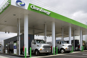 Clean Energy Opens First LNG Station in Florida, Expands in Texas