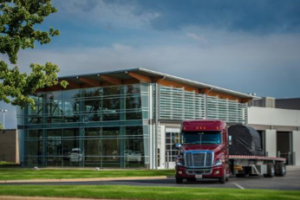 Maverick Transportation Unveils $4 mIllion Driver Training Facility 