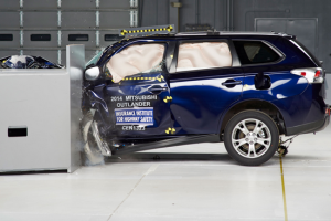 71 Vehicles Qualify for 2015 Top Safety Pick Awards