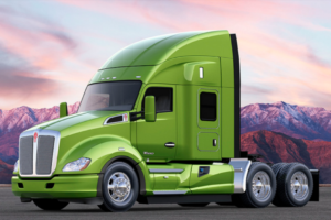Kenworth T680 Advantage with 52-inch Mid-Roof Sleeper Now Available