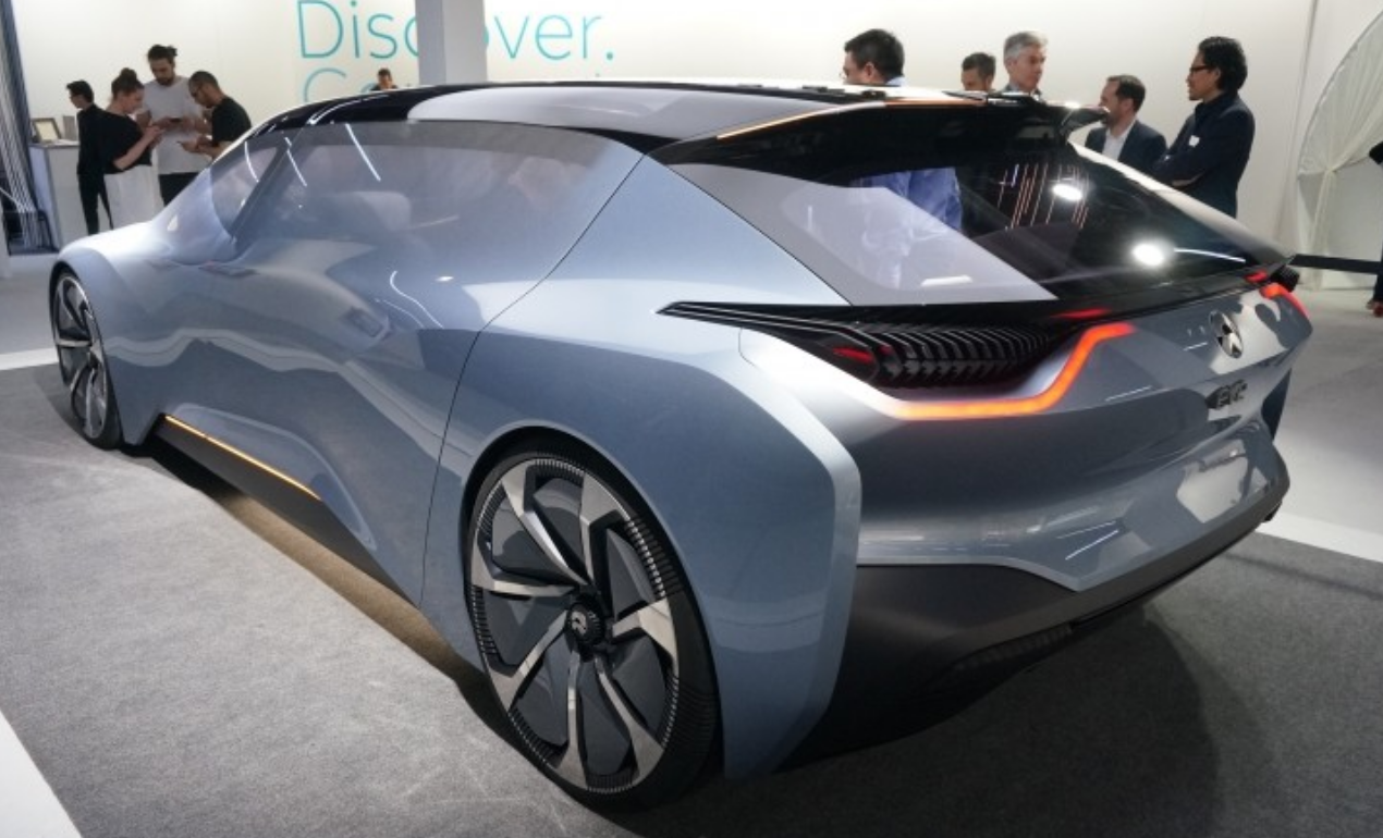 nio promises autonomous electric car 2020