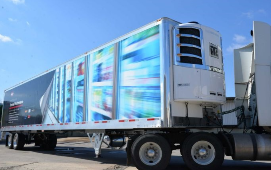 Refrigerated tractor trailer