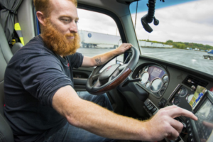 FleetWatch Systems and LifeSaver Partner to Target Distracted Driving