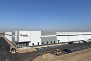 Love’s Travel Stops opens tire retread plant in El Reno, Oklahoma