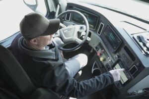 Daimler Trucks North America and Platform Science Introduce Virtual Vehicle, the First Open OEM Platform for Fleet Management