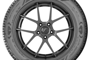 GOODYEAR INTRODUCES ITS FIRST ELECTRIC VEHICLE REPLACEMENT TIRE IN NORTH AMERICA, THE ELECTRICDRIVE GT