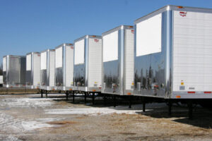 FTR Reports Preliminary Trailer Orders Retreated in January to 26,500 Units