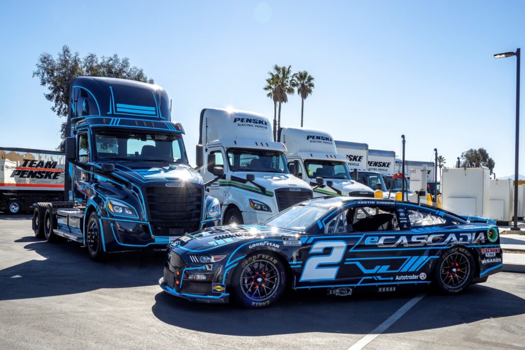 TEAM PENSKE AND FREIGHTLINER MAKE HISTORY AT THE CLASH WITH THE