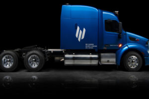 Embark and Knight-Swift Announce Industry-First Truck Transfer Program to Place Embark Technology in the Hands of Knight-Swift Drivers