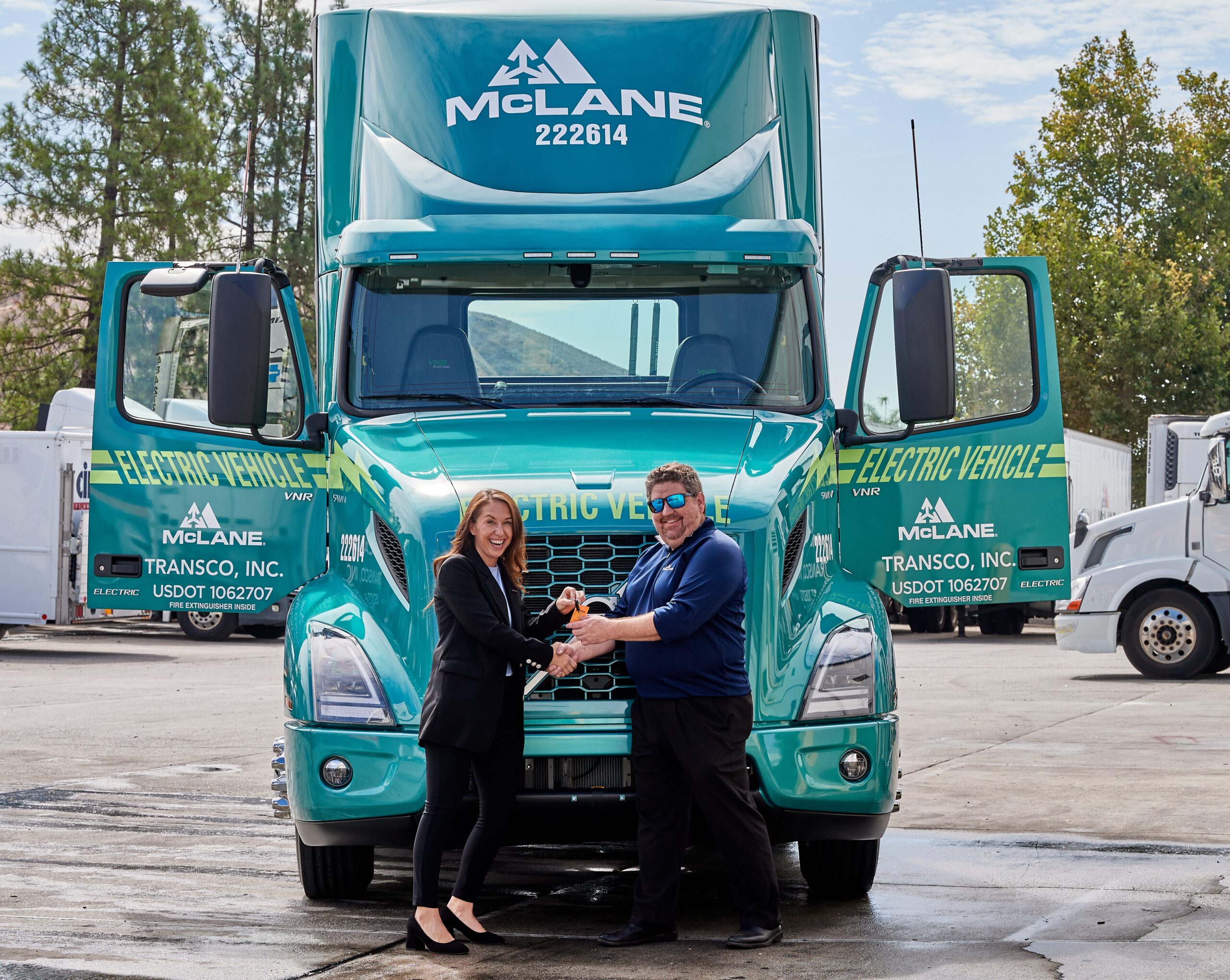 Mclane Company Integrates Volvo Vnr Electric Trucks Into Southern California Supply Chain 8136