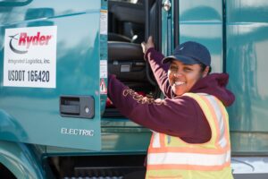 Ryder Deploys Volvo VNR Electric Trucks to Service Volvo Group’s Assembly Operations 