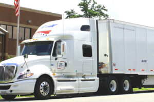 COX TRANSPORTATION SERVICES ACQUIRES OUTWEST EXPRESS