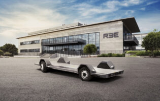 <strong>REE Automotive Names Microvast as Battery Pack Supplier for Its Commercial EV Platforms</strong>