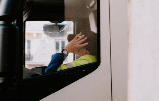 Trucker Path Stats: 24% of Drivers Prefer to Return Home Every Night
