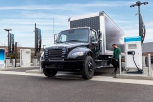 Michigan receives $8.5MM from feds to build a “truck stop of the future” with Daimler, DTE