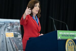 NY Governor Kathy Hochul advanced clean transportation with a major milestone in the State’s transformative, $1.7 billion Hunts Point Access Project