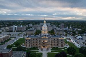 Michigan Selects Geotab and Wheels for Zero-Emission Fleet Initiative, Aligning with Executive Directive