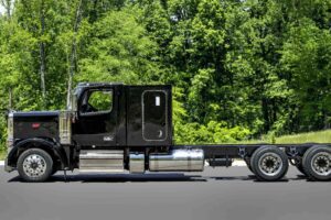 Fontaine Modification Expands Peterbilt Auto Hauler Offerings