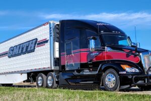 Smith Trucking Sets its Sights on Driving Down Costs with E-SMART