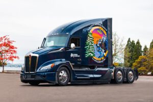 Kenworth T680 Featuring Special Design Will Transport U.S. Capitol Christmas Tree to Washington D.C. for 11th Year