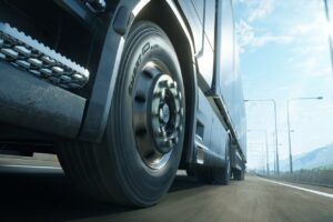 Hankook Tire to Support Car Hauler Segment with New SmartLine AL50 TBR Product