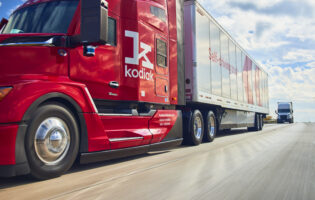 Kodiak Delivers Customer-Owned Autonomous RoboTrucks to Atlas Energy Solutions